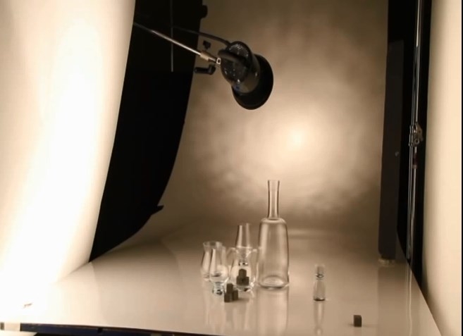 Видеоурок "Как снимать натюрморт с импульсным светом для рекламы"