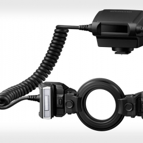 новая макровспышка Olympus STF-8