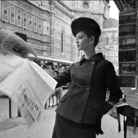 Vogue - News Stand, Florence 1962 by Brian Duffy